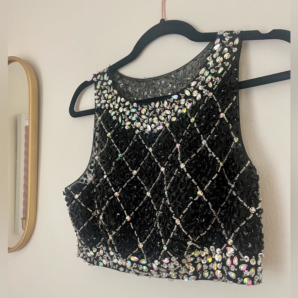 GORGEOUS BLACK FULLY BEADED Crop Top 🖤🖤🖤✨